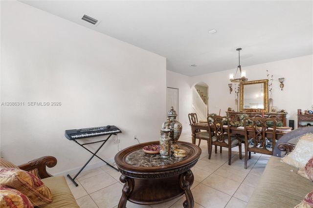 3379 NE 1st Street 3379, Homestead, FL 33033