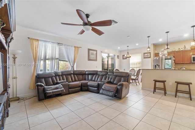 3379 NE 1st Street 3379, Homestead, FL 33033