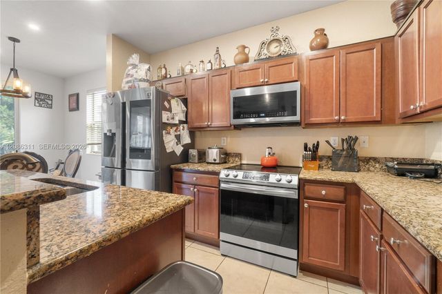 3379 NE 1st Street 3379, Homestead, FL 33033