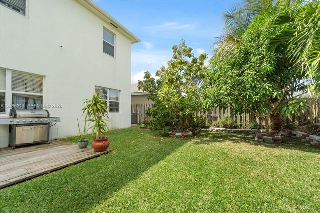 3379 NE 1st Street 3379, Homestead, FL 33033