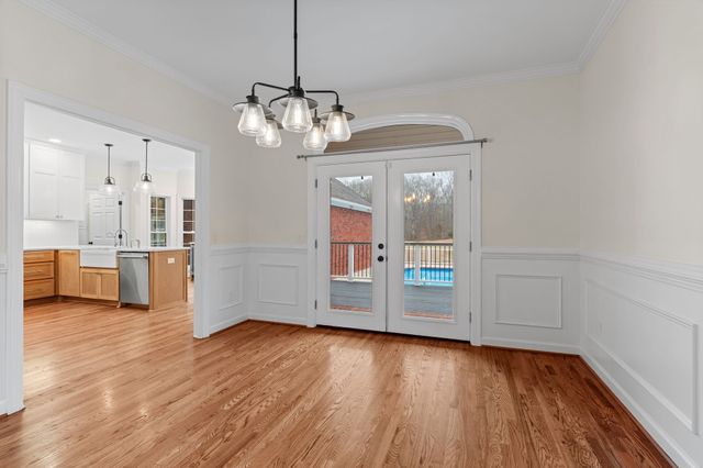 111 Rea Dr, Hermitage, TN 37076