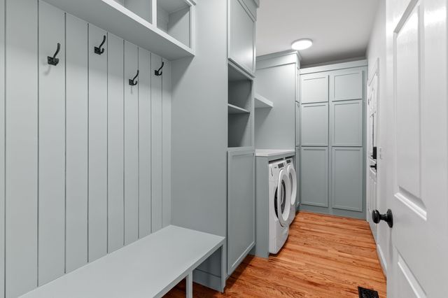 111 Rea Dr, Hermitage, TN 37076