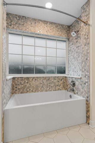 111 Rea Dr, Hermitage, TN 37076