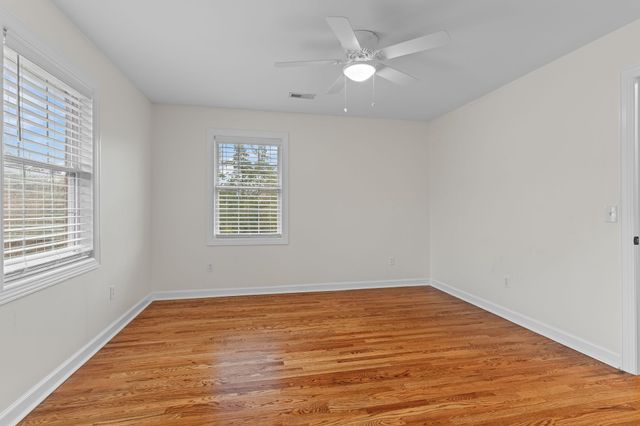 111 Rea Dr, Hermitage, TN 37076