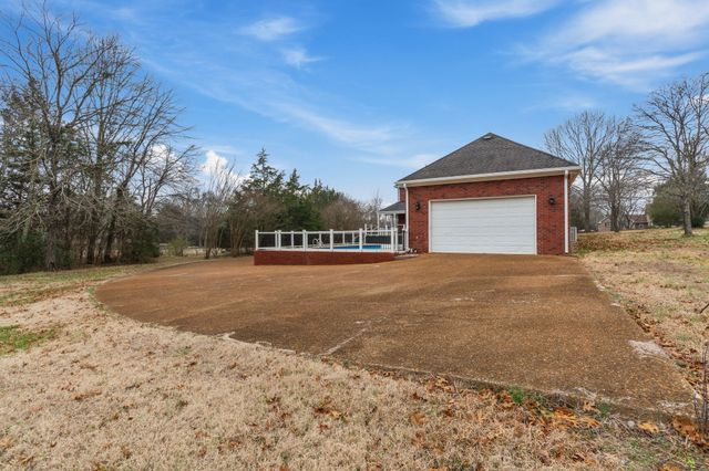 111 Rea Dr, Hermitage, TN 37076