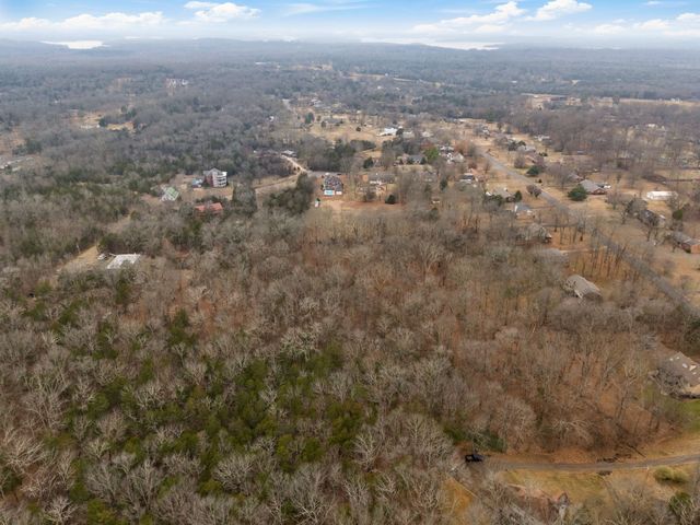 111 Rea Dr, Hermitage, TN 37076