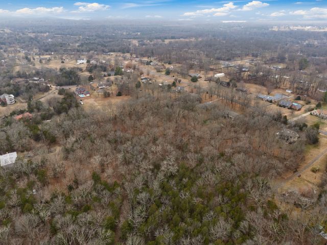 111 Rea Dr, Hermitage, TN 37076