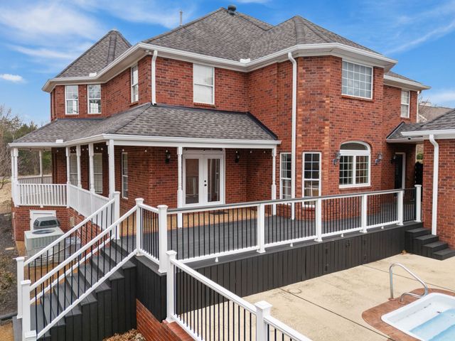 111 Rea Dr, Hermitage, TN 37076