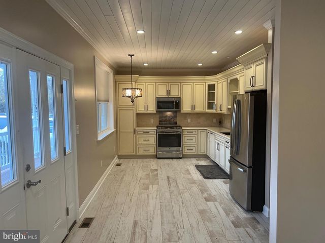 608 MAIN ST, Sewell, NJ 08080