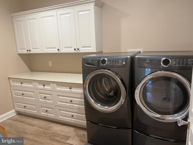 608 MAIN ST, Sewell, NJ 08080