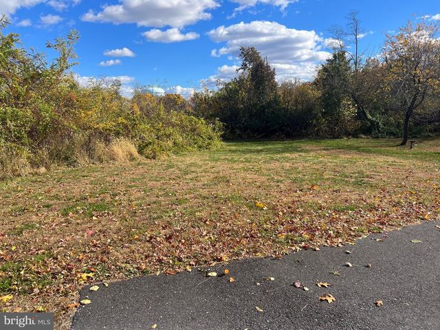 608 MAIN ST, Sewell, NJ 08080