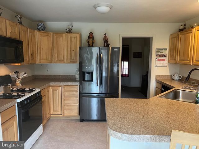 608 MAIN ST, Sewell, NJ 08080