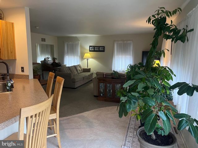 608 MAIN ST, Sewell, NJ 08080