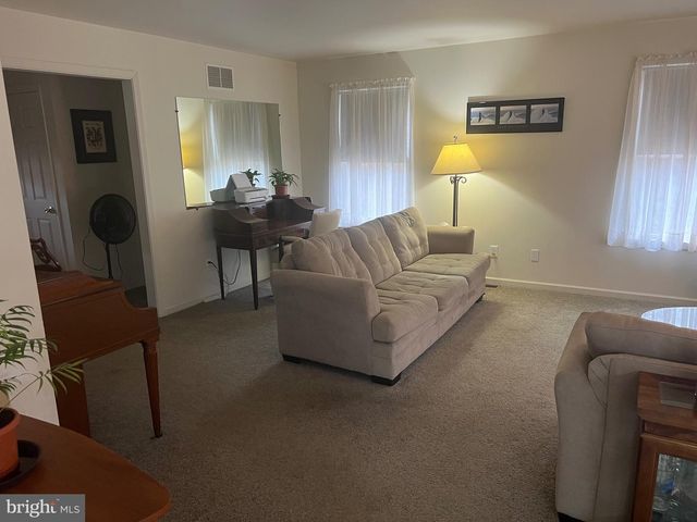 608 MAIN ST, Sewell, NJ 08080