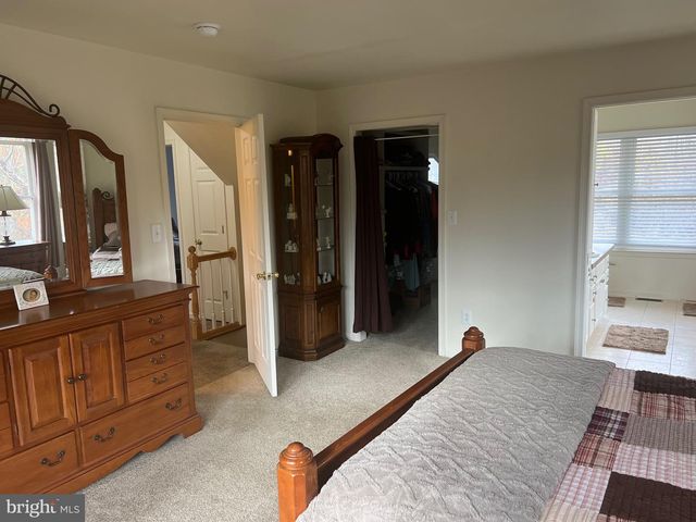 608 MAIN ST, Sewell, NJ 08080