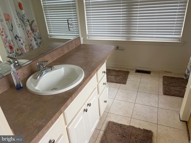 608 MAIN ST, Sewell, NJ 08080