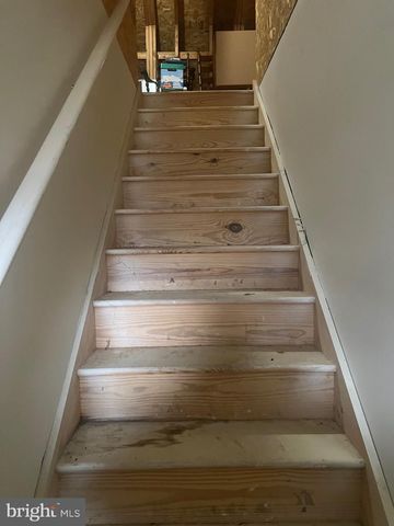 608 MAIN ST, Sewell, NJ 08080