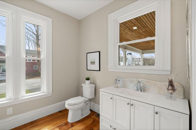 37 School Street, Merrimac, MA 01860