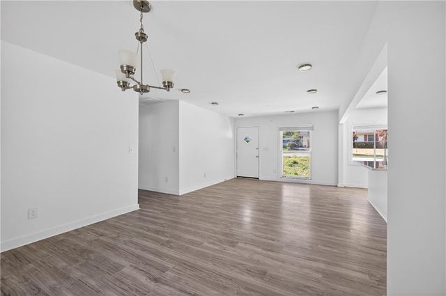 2649 Santa Barbara Drive NW, Atlanta, GA 30318