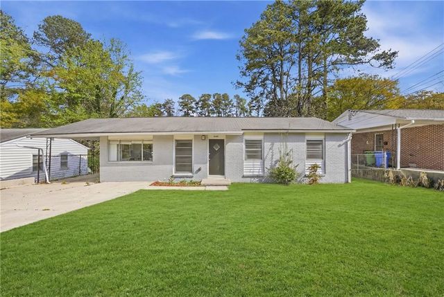 2649 Santa Barbara Drive NW, Atlanta, GA 30318