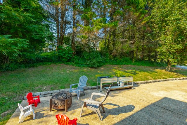 401 Shannon Drive, Hixson, TN 37343