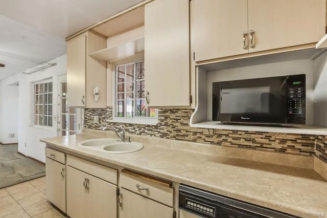 1221 Melrose Ave, Chula Vista, CA 91911