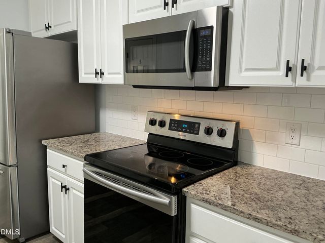 316 Grants Way, Four Oaks, NC 27524