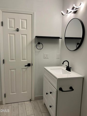 316 Grants Way, Four Oaks, NC 27524