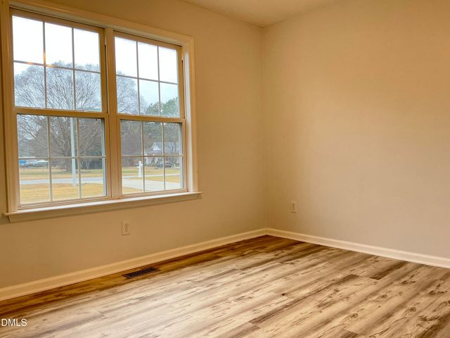 316 Grants Way, Four Oaks, NC 27524