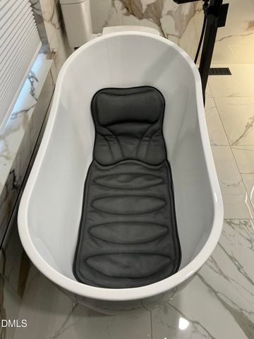 316 Grants Way, Four Oaks, NC 27524