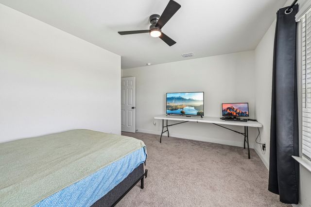 721 Saint Lawrence Drive, Seagoville, TX 75159