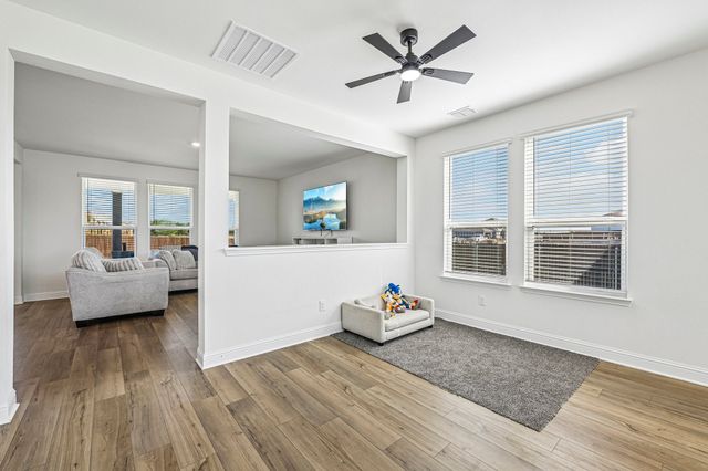 721 Saint Lawrence Drive, Seagoville, TX 75159
