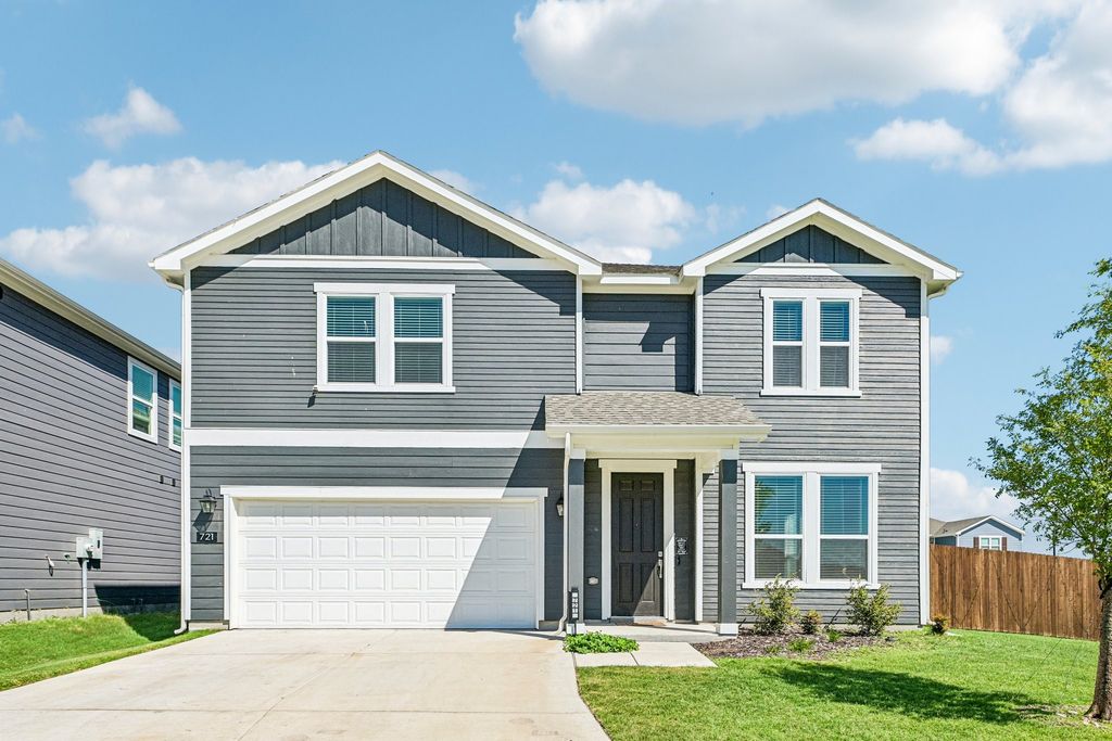 721 Saint Lawrence Drive, Seagoville, TX 75159