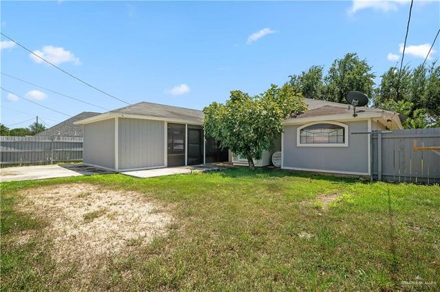 115 Calle Del Jardin, San Juan, TX 78589