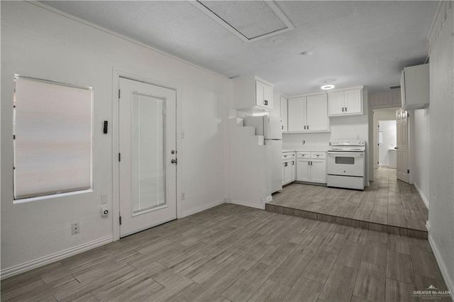 115 Calle Del Jardin, San Juan, TX 78589