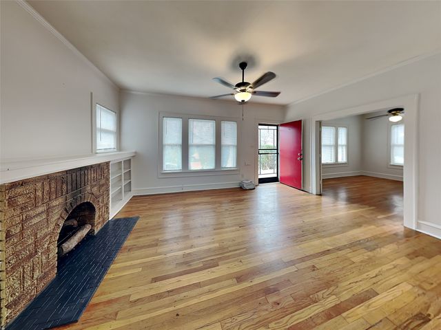 3333 W 6th Street, Fort Worth, TX 76107