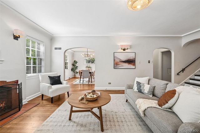 5815 E 6th Avenue Parkway, Denver, CO 80220