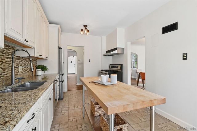 5815 E 6th Avenue Parkway, Denver, CO 80220