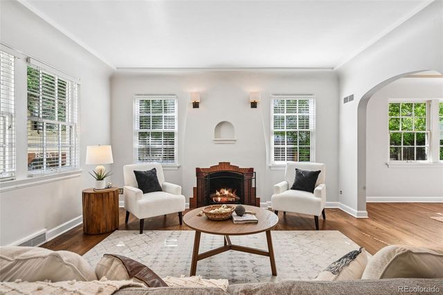 5815 E 6th Avenue Parkway, Denver, CO 80220
