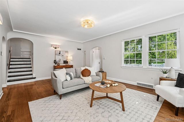 5815 E 6th Avenue Parkway, Denver, CO 80220
