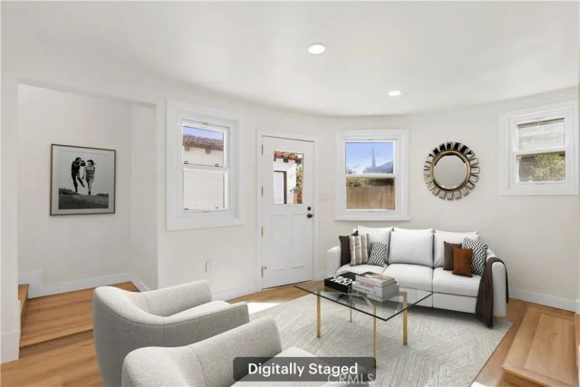 10232 S 2nd, Inglewood, CA 90303