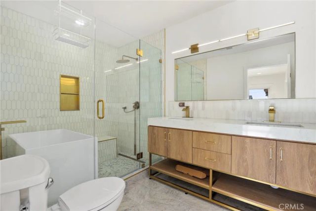 10232 S 2nd, Inglewood, CA 90303