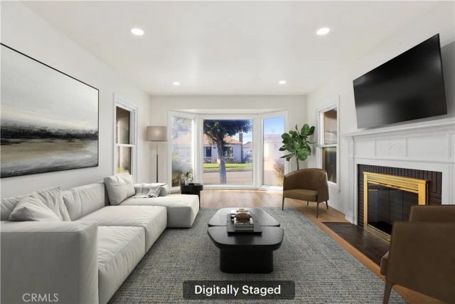 10232 S 2nd, Inglewood, CA 90303