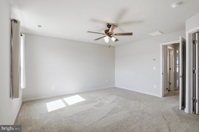 38 TROTTING RD, Inwood, WV 25428