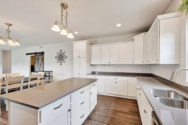 1229 Patriot Way, Sun Prairie, WI 53590