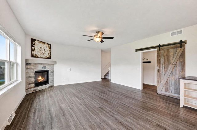1229 Patriot Way, Sun Prairie, WI 53590