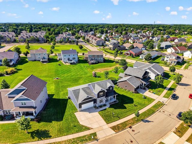 1229 Patriot Way, Sun Prairie, WI 53590