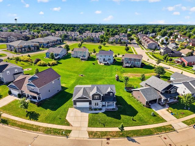 1229 Patriot Way, Sun Prairie, WI 53590