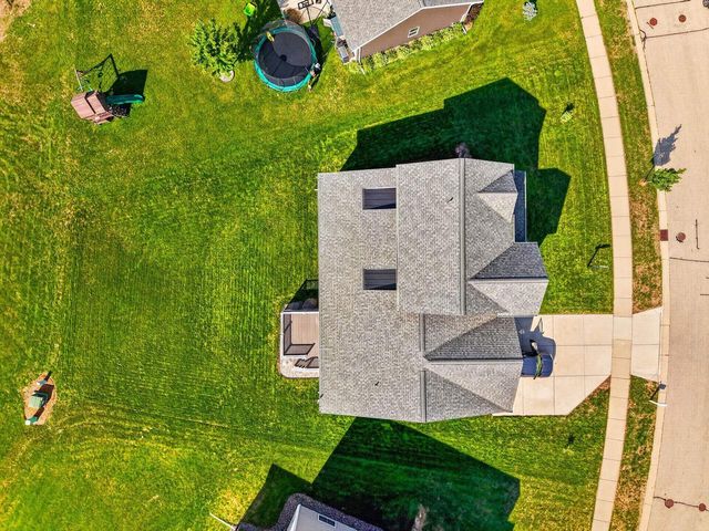 1229 Patriot Way, Sun Prairie, WI 53590