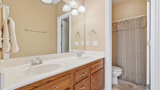 5858 Cloverland Dr, Brentwood, TN 37027